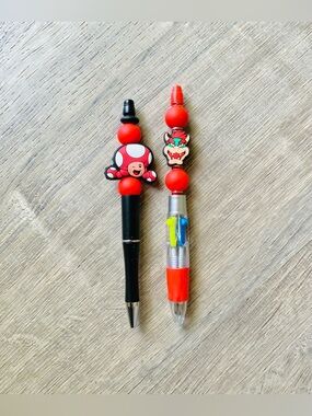 NEW📚 Homemade Crafted Beaded Pen Set OS